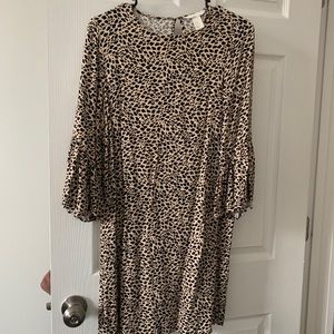Cheetah print, bell sleeved dress
